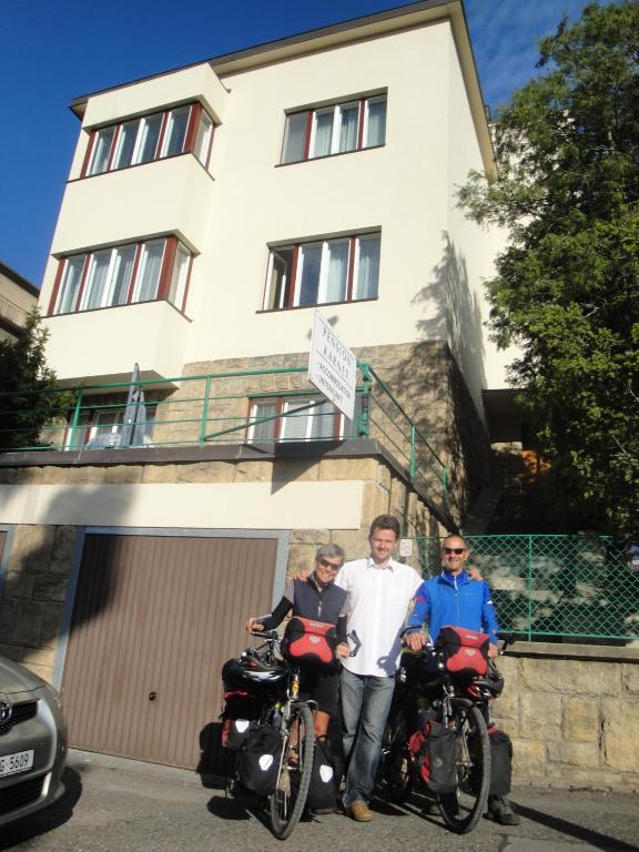 Karnet Guest house 3*